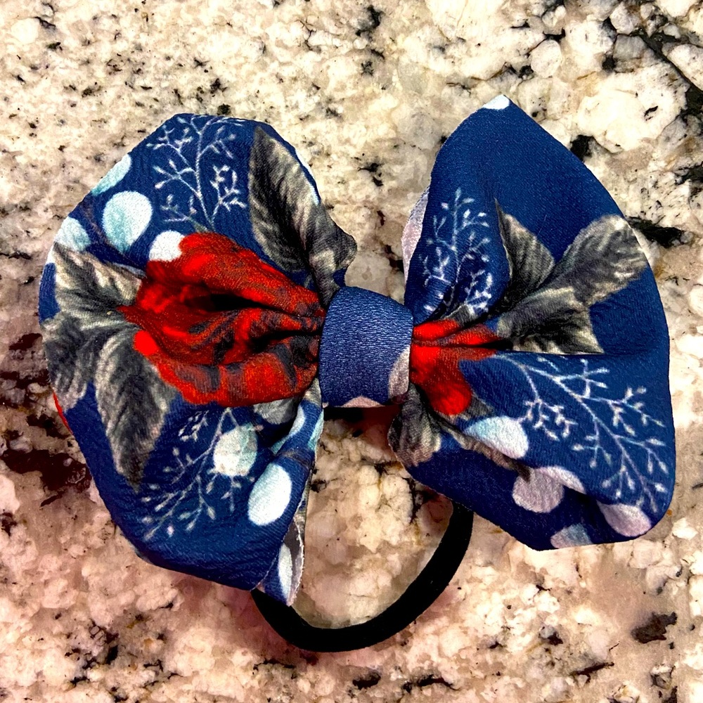 LITTLE LOPERS BIG BOW ON NYLON